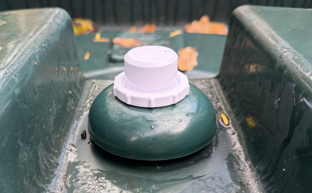 Shelly BLU Distance installed in a heating oil tank